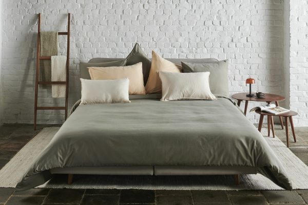 Ferm Bed 'Brushed Sateen - Green' 240/220