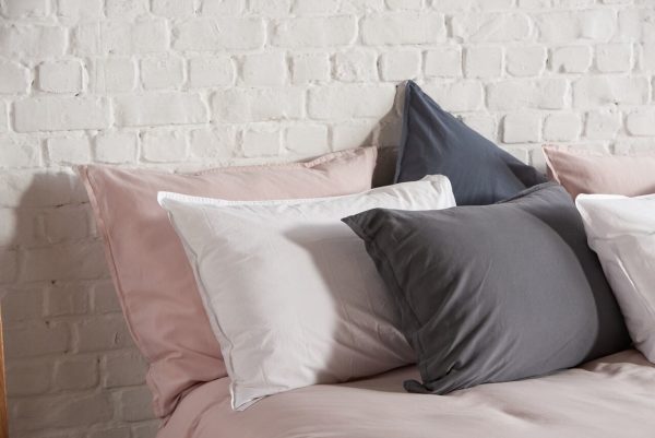 Ferm Bed 'Brushed Sateen - Light Pink' 240/220 - Afbeelding 3
